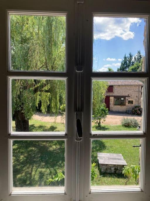 Vakantiehuis La Poire, Op Landgoed Aan De Dordogne Prudhomat Bagian luar foto