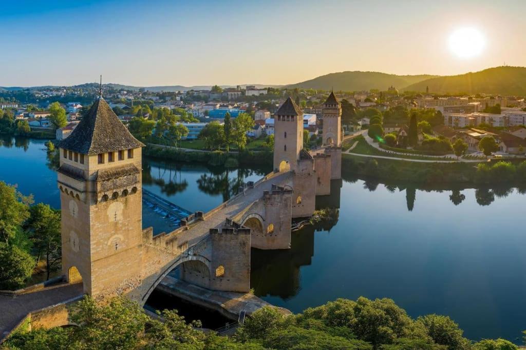 Vakantiehuis La Poire, Op Landgoed Aan De Dordogne Prudhomat Bagian luar foto