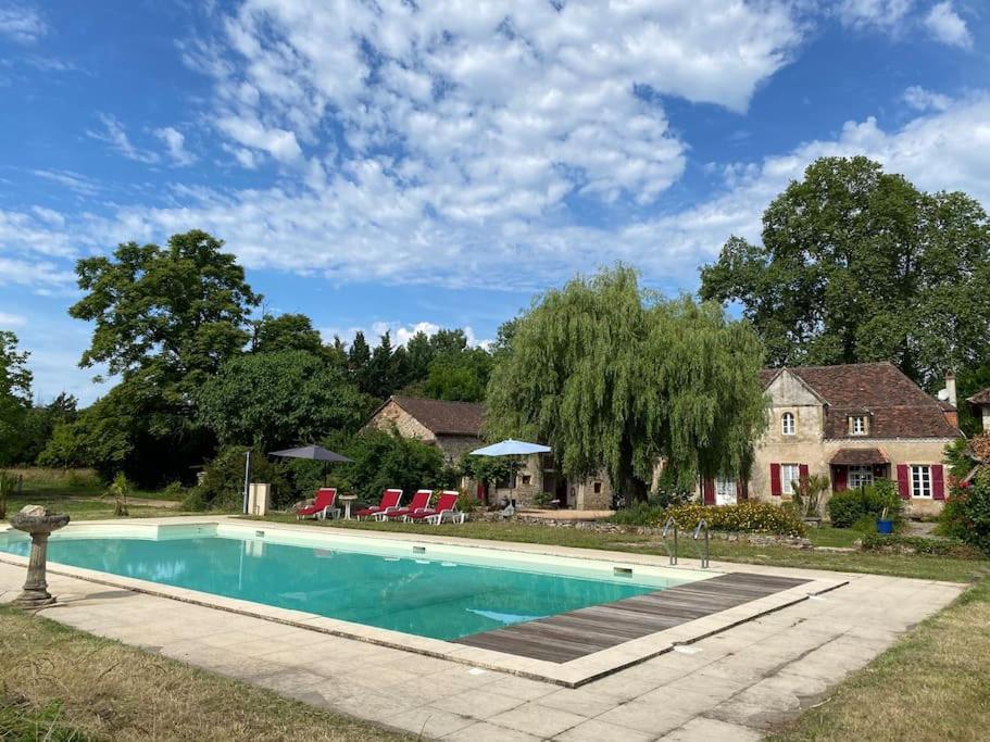 Vakantiehuis La Poire, Op Landgoed Aan De Dordogne Prudhomat Bagian luar foto